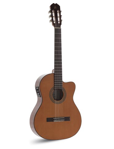 GUITARRA CLÁSICA ADMIRA JUANITA ELECTRIFICADA EQ6 CON CUTAWAY SERIE ESTUDIO