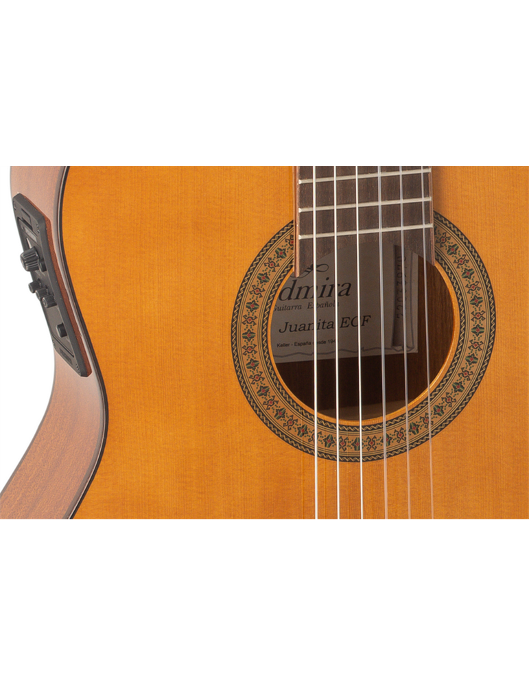 GUITARRA CLÁSICA ADMIRA JUANITA ELECTRIFICADA EQ6 CON CUTAWAY SERIE ESTUDIO