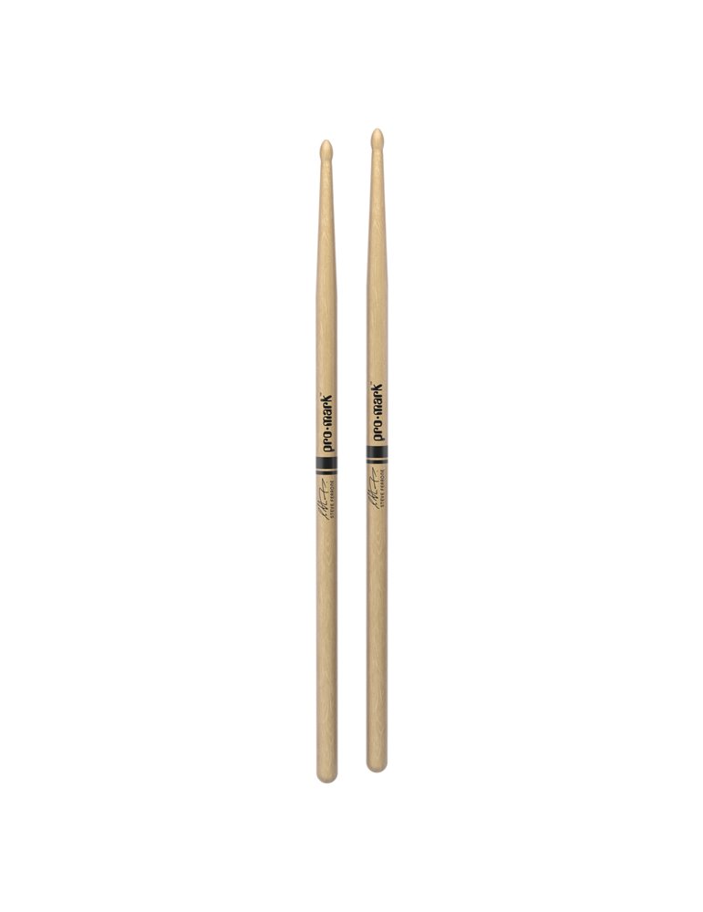 Baqueta de nogal americano con punta de madera 735 de ProMark, diseñada por Steve Ferrone.