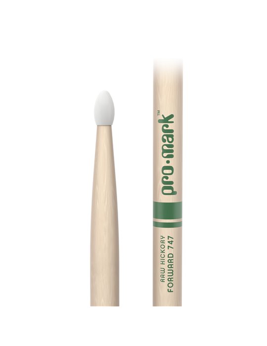 Baquetas ProMark Classic Forward 747 Raw, Nogal americano con punta ovalada de nailon