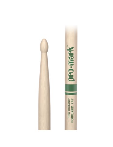 Baquetas ProMark Classic Forward 747 Raw, Nogal americano con punta ovalada de madera 2