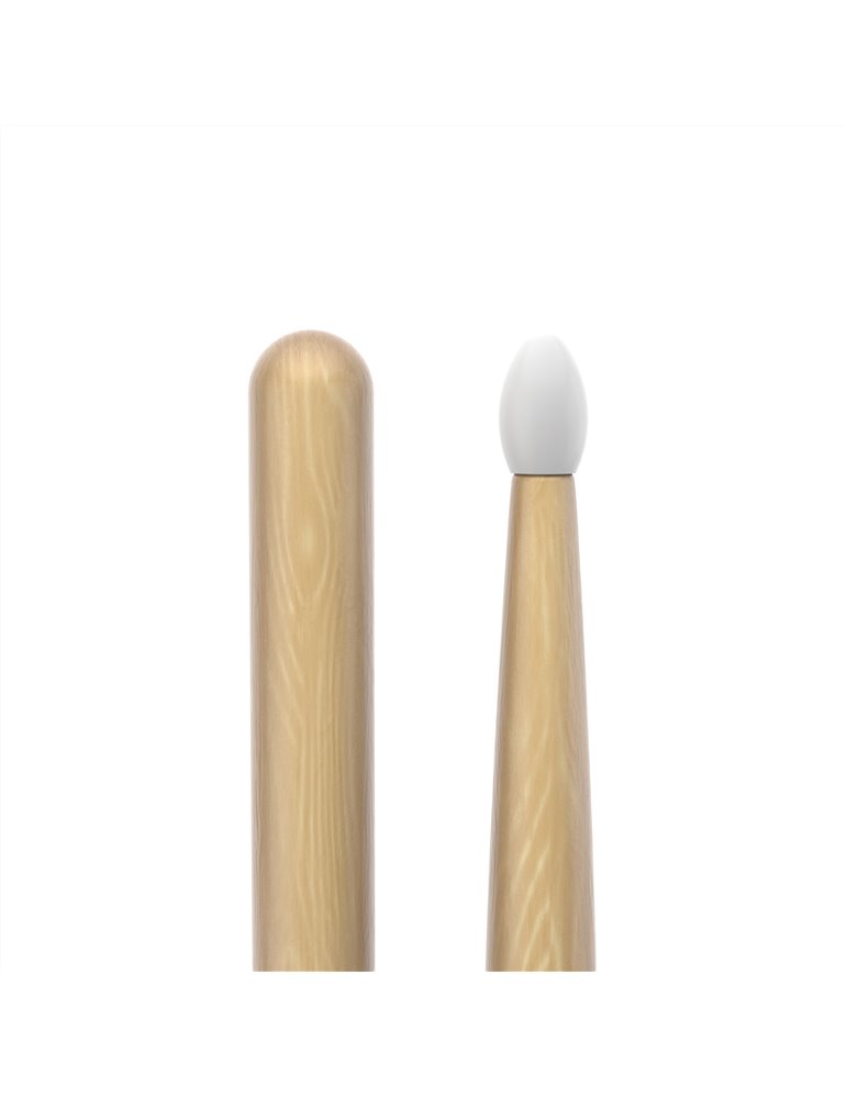 Baqueta de nogal americano con punta de nailon 420 de ProMark, diseñada por Mike Portnoy.