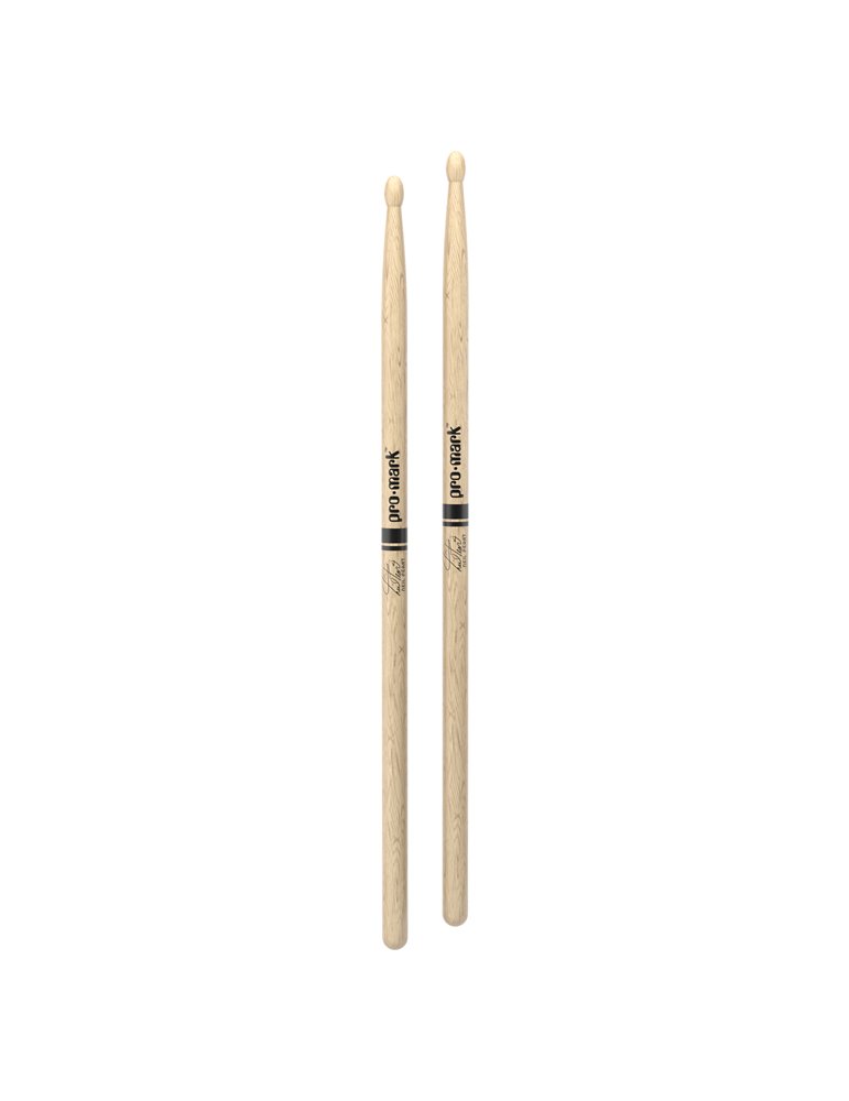 Baqueta de roble Shira Kashi con punta de madera 747 de ProMark, diseñada por Neil Peart.
