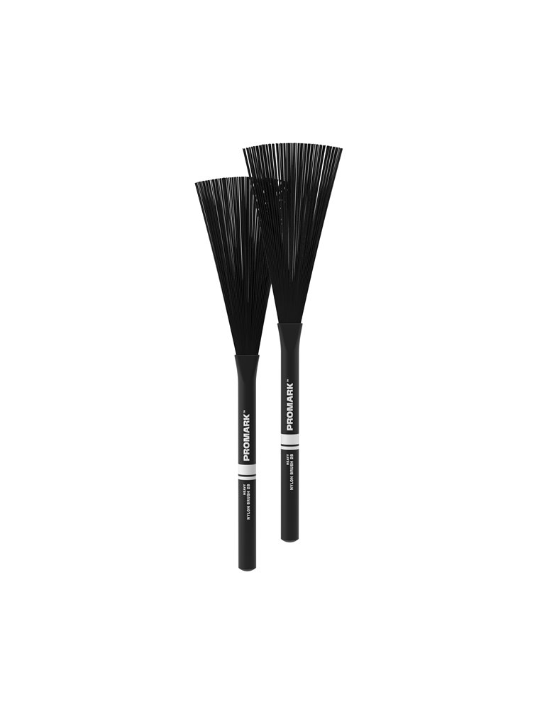 ProMark. Escobillas de nailon grueso 2B. Negro