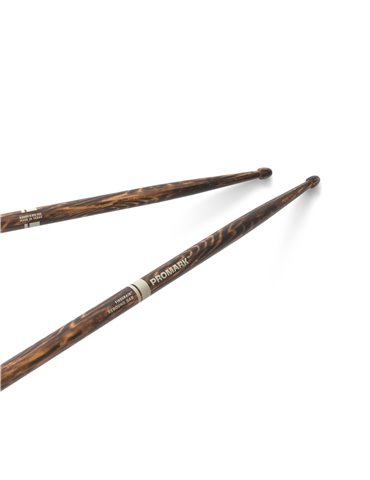 ProMark. Baqueta Rebound 5AB FireGrain. Nogal americano con punta de bellota