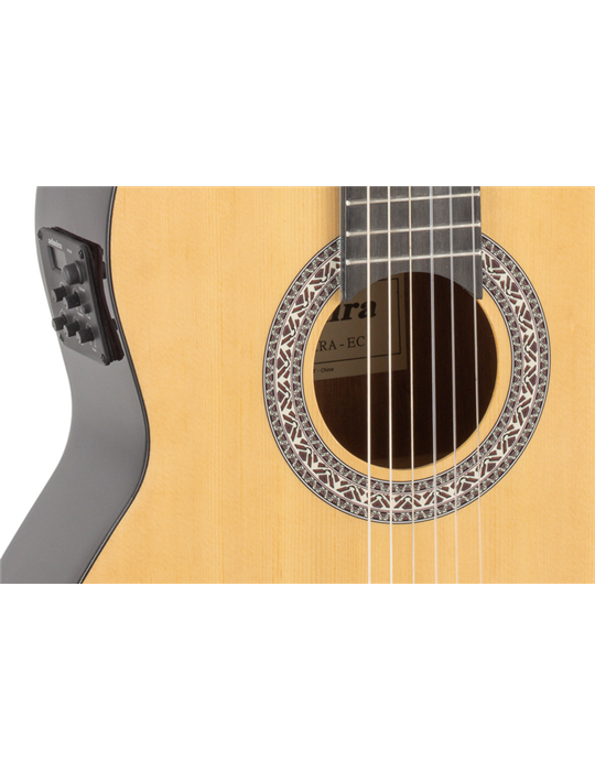 GUITARRA CLASICA ADMIRA SARA 4/4 ELECTRIFICADA CON CUTAWAY SERIE INICIACIÓN BRILLO