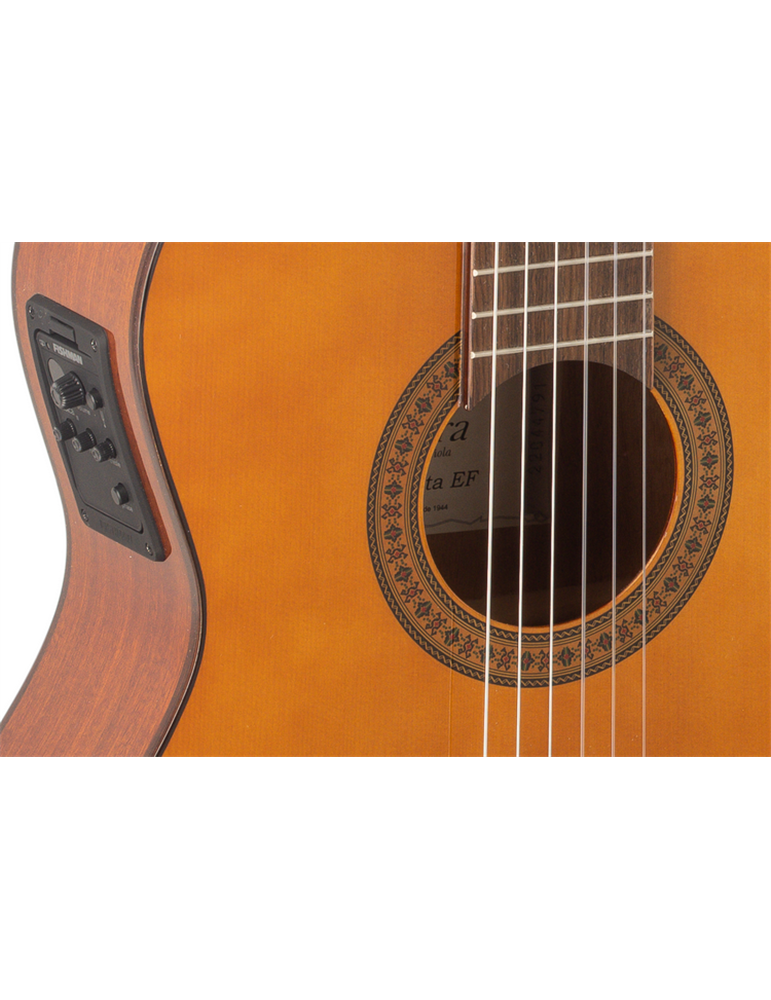 GUITARRA CLÁSICA ADMIRA JUANITA ELECTRIFICADA FISHMAN SERIE ESTUDIO