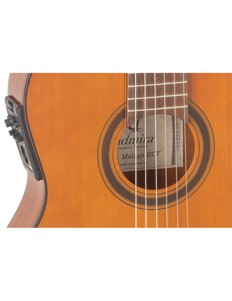 GUITARRA CLÁSICA ADMIRA MÁLAGA ELECTRIFICADA CUTAWAY CUERPO ESTRECHO FISHMAN SERIE CONSERVATORIO