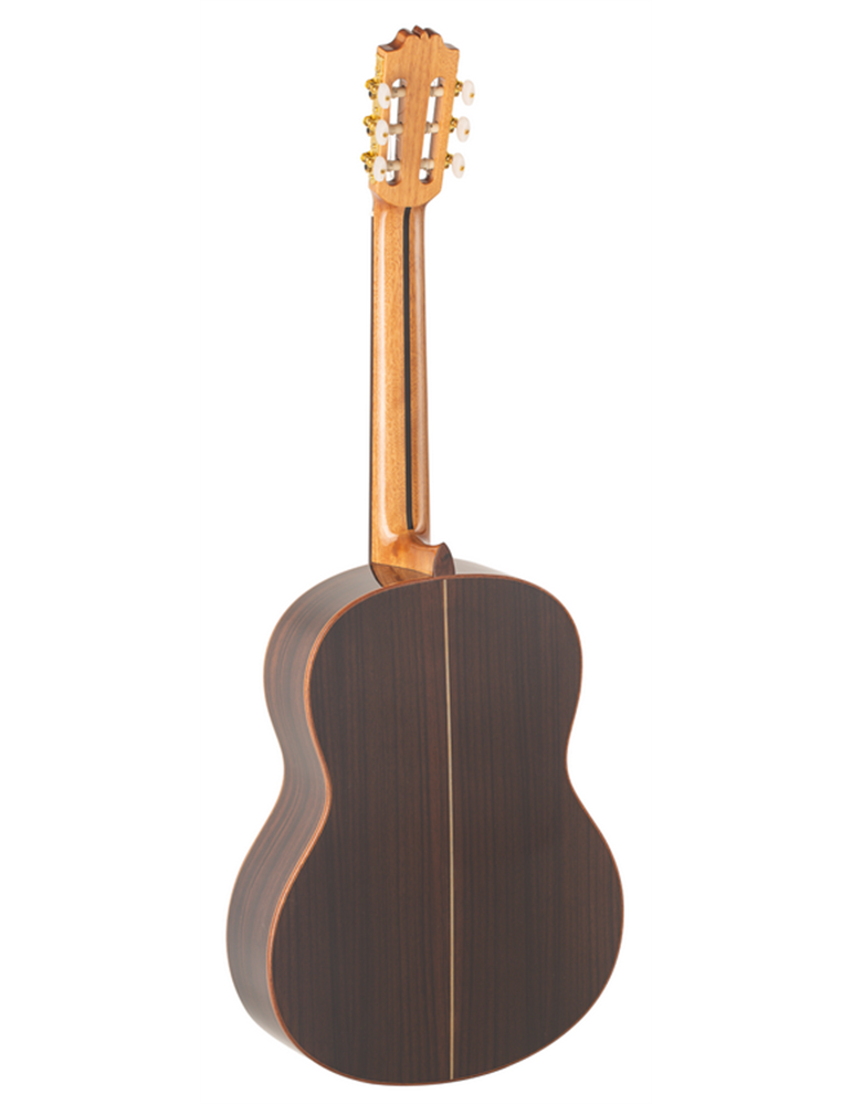 GUITARRA CLÁSICA ADMIRA A10 ELECTRIFICADA CON FISHMAN SERIE ARTESANÍA