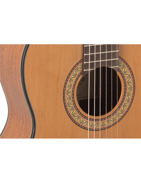 GUITARRA CLÁSICA ADMIRA A2 SERIE ARTESANÍA