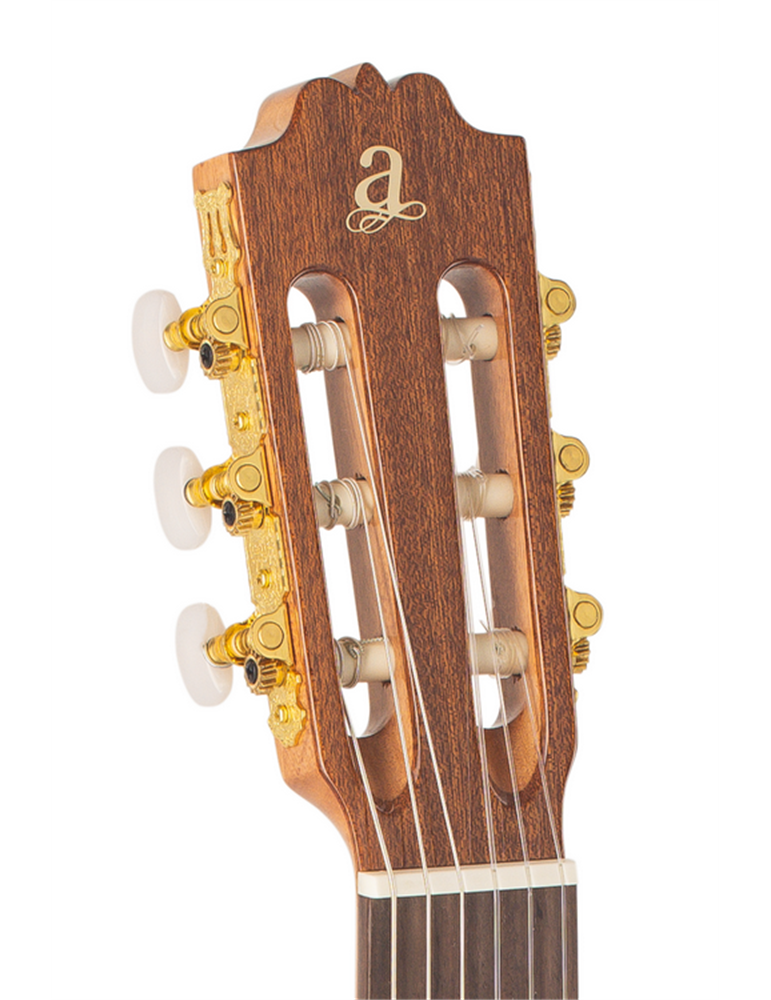 GUITARRA CLÁSICA ADMIRA A2 SERIE ARTESANÍA
