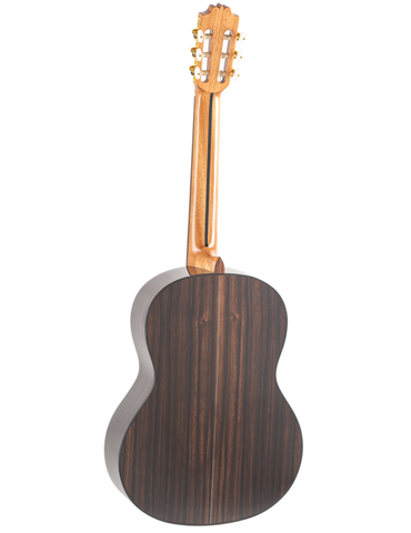 GUITARRA CLÁSICA ADMIRA A4 ELECTRIFICADA CON FISHMAN SERIE ARTESANÍA 2