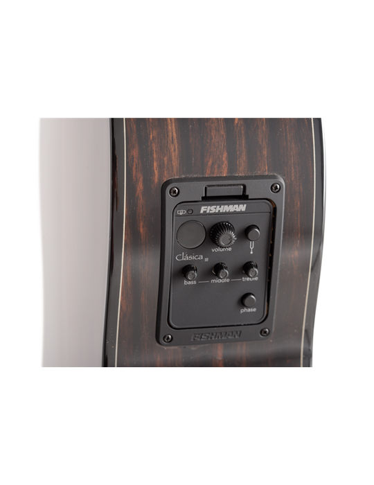 GUITARRA CLÁSICA ADMIRA A4 ELECTRIFICADA CON FISHMAN SERIE ARTESANÍA
