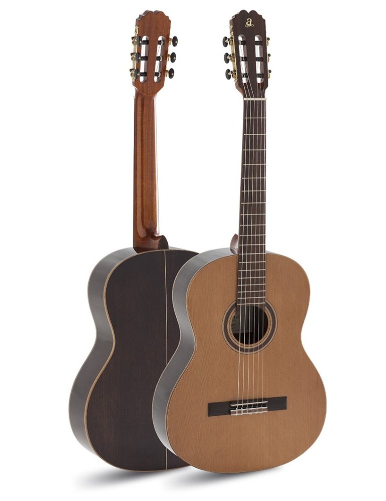 GUITARRA CLÁSICA ADMIRA VIRTUOSO ELECTRIFICADA FISHMAN SERIE CONSERVATORIO