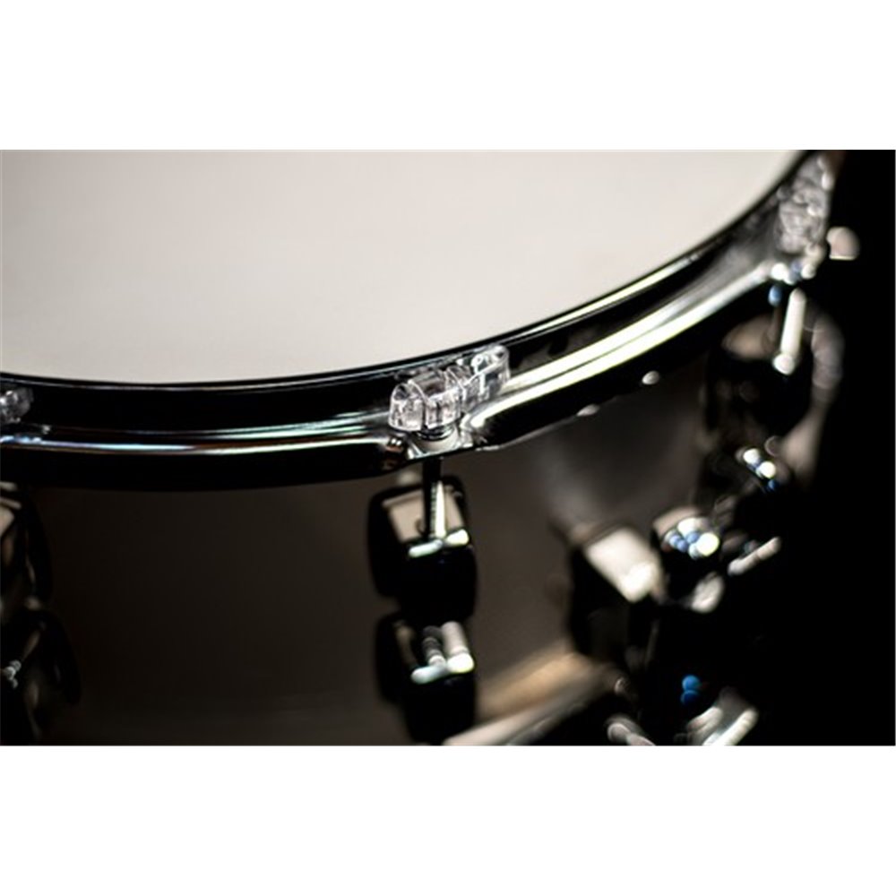 Tuner Fish Lug Locks Clear 4 Pack