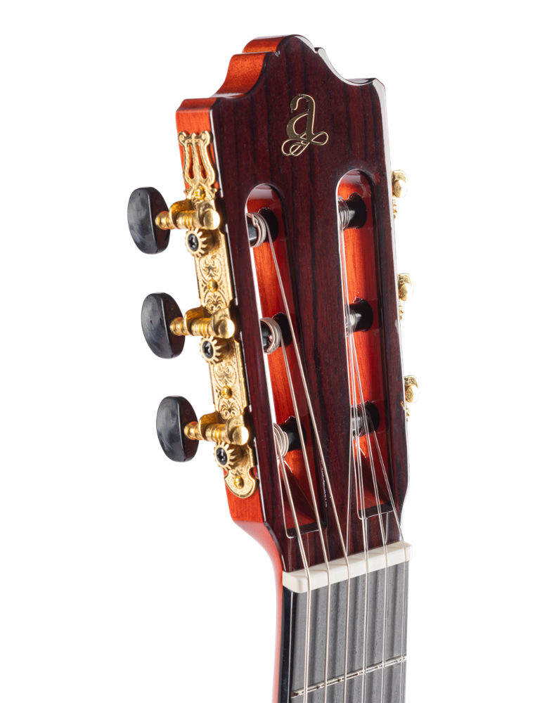 GUITARRA ADMIRA ALEGRÍA SERIE FLAMENCO CUTAWAY FISHMAN