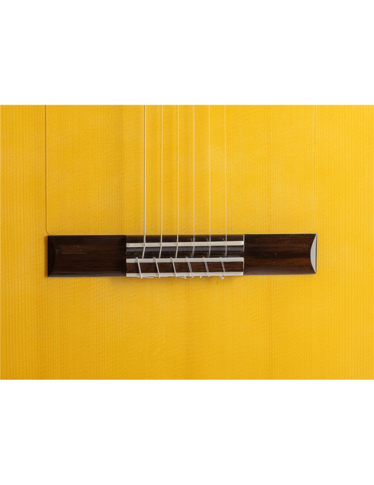 GUITARRA ADMIRA BULERÍA SERIE FLAMENCO CUTAWAY FISHMAN