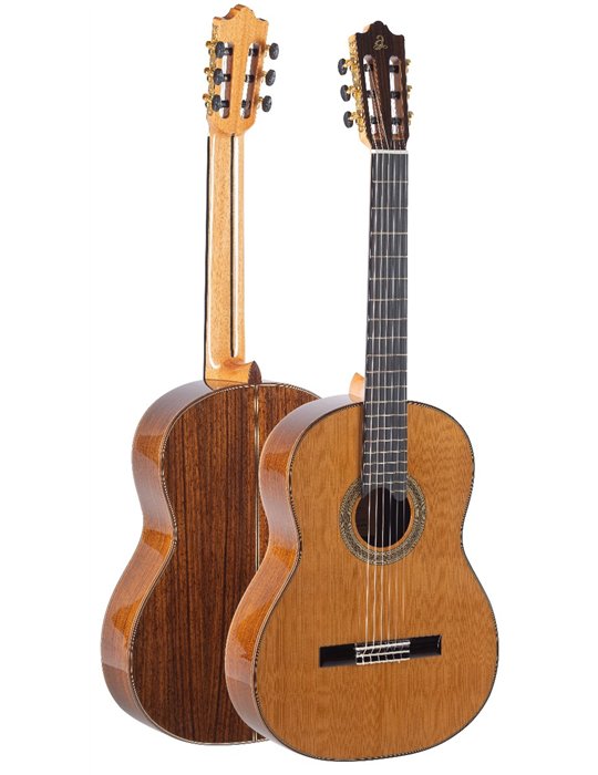 GUITARRA ADMIRA CARMEN SERIE FLAMENCO CUTAWAY ELECTRIFICADA FISHMAN