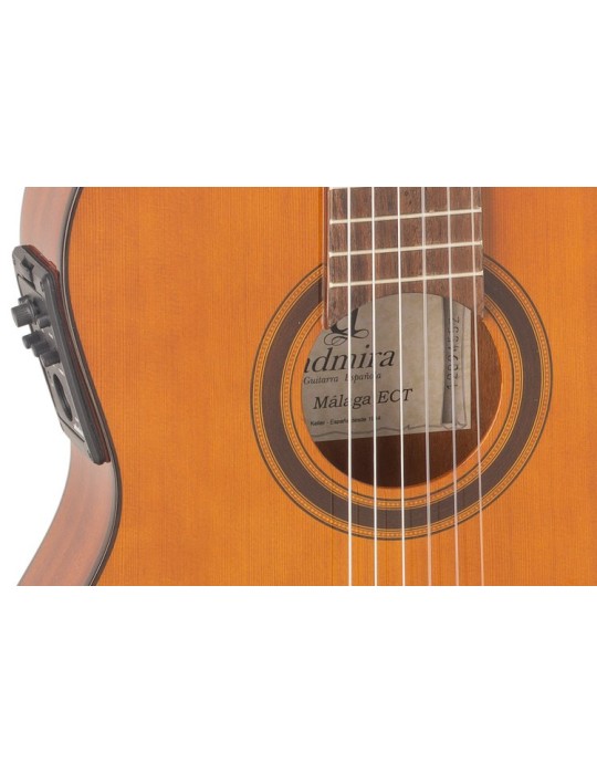 GUITARRA CLÁSICA ADMIRA MÁLAGA ELECTRIFICADA CUTAWAY CUERPO ESTRECHO SERIE CONSERVATORIO