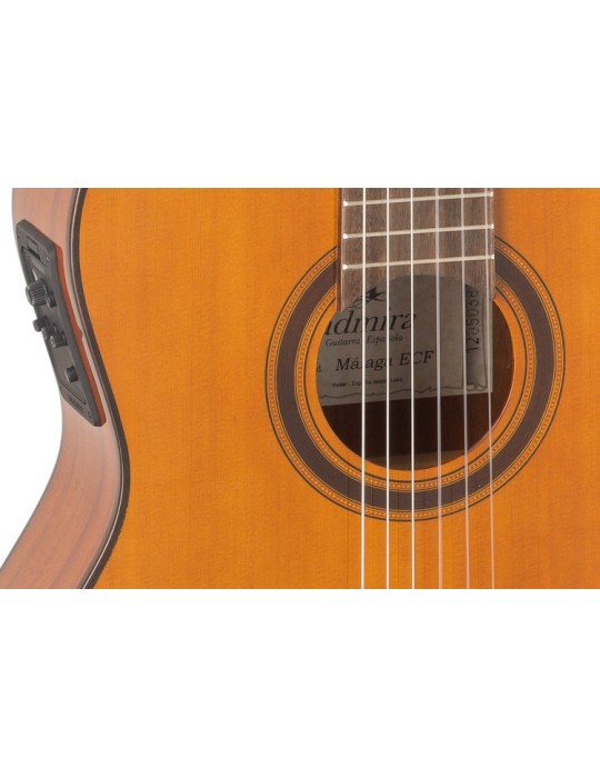 GUITARRA CLÁSICA ADMIRA MÁLAGA ELECTRIFICADA CUTAWAY FISHMAN SERIE CONSERVATORIO