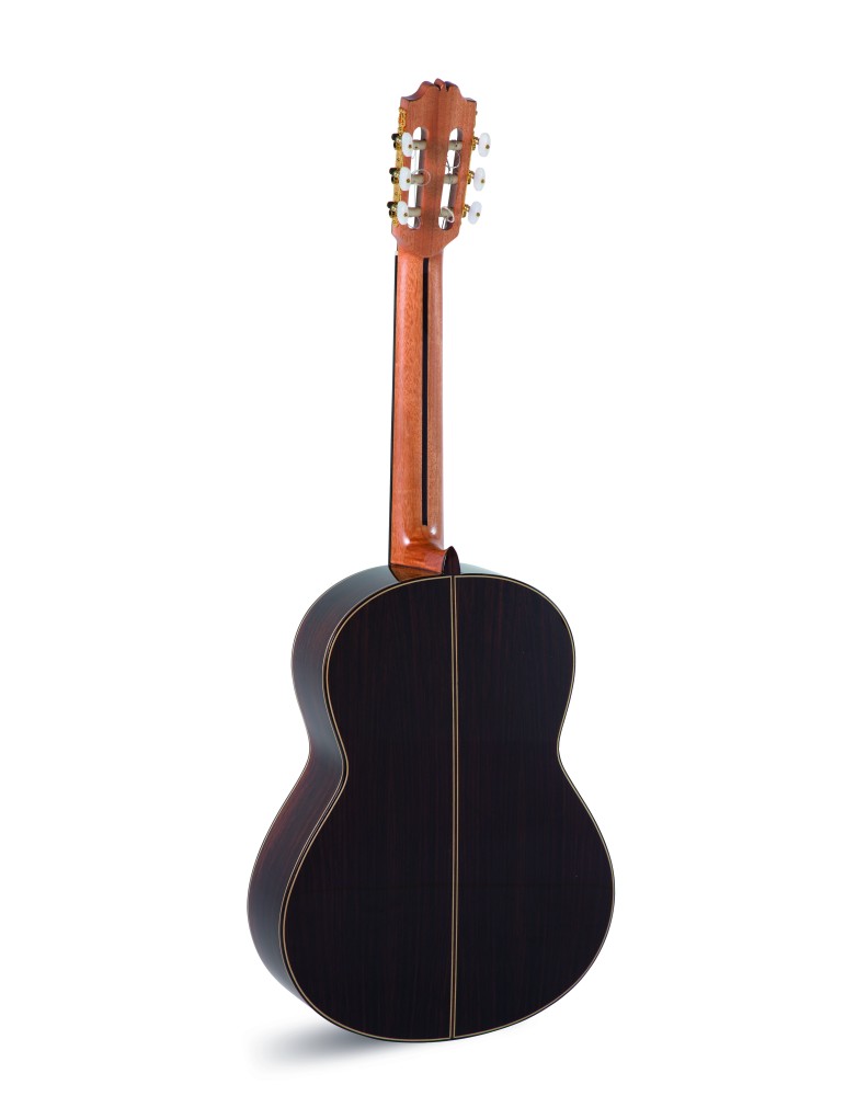 GUITARRA CLÁSICA ADMIRA A15 SERIE ARTESANÍA
