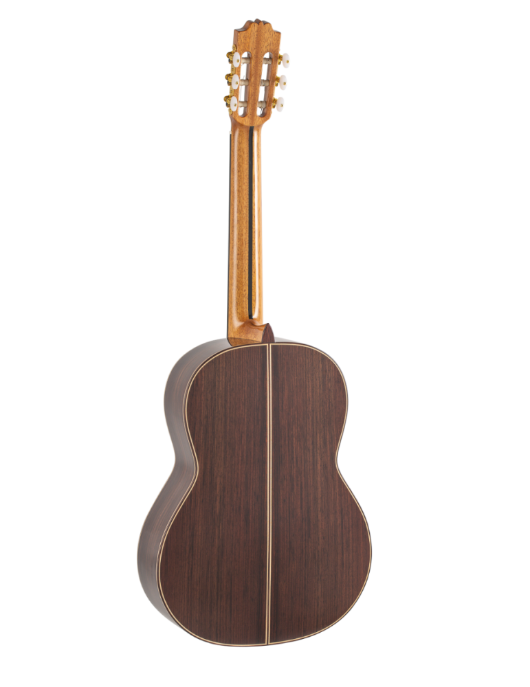 GUITARRA CLÁSICA ADMIRA A20 ELECTRIFICADA CON FISHMAN SERIE ARTESANÍA