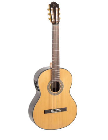 GUITARRA CLÁSICA ADMIRA A4 ELECTRIFICADA CON FISHMAN SERIE ARTESANÍA