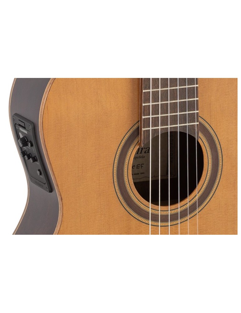 GUITARRA CLÁSICA ADMIRA IRENE ELECTRIFICADA FISHMAN SERIE CONSERVATORIO