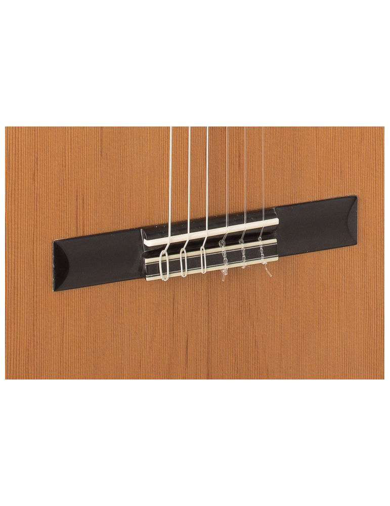 GUITARRA CLÁSICA ADMIRA A1 SERIE ARTESANÍA