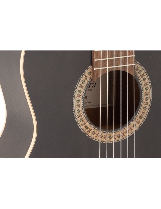 GUITARRA CLÁSICA ADMIRA LUNA ELECTRIFICADA CON FISHMAN SERIE ESTUDIO