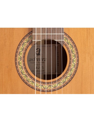 GUITARRA CLÁSICA ADMIRA A2 SERIE ARTESANÍA SATINADA 2