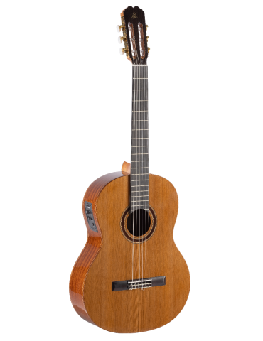 GUITARRA CLÁSICA ADMIRA GRANADA ELECTRIFICADA FISHMAN SERIE CONSERVATORIO