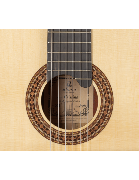 GUITARRA ADMIRA CRISTINA SERIE ARTESANÍA