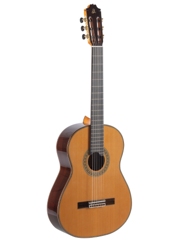 GUITARRA ADMIRA TERESA SERIE ARTESANÍA