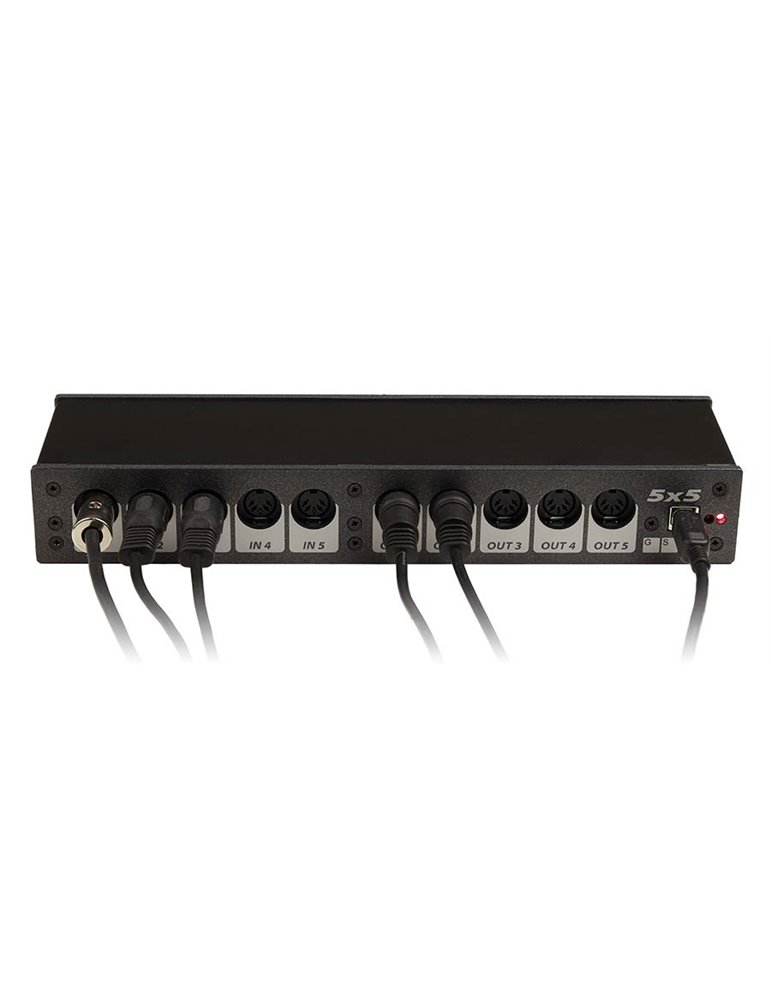 Interfaz midi USB Crumar con 5 In/Out