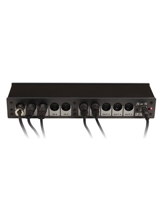 Interfaz midi USB Crumar con 5 In/Out
