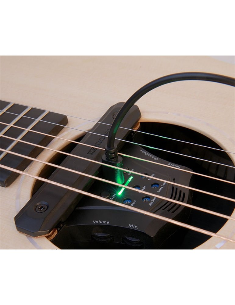 PREAMPLIFICADOR ACTIVO CON EFECTOS PARA GUITARRA ACÚSTICA RECARGABLE X2G0