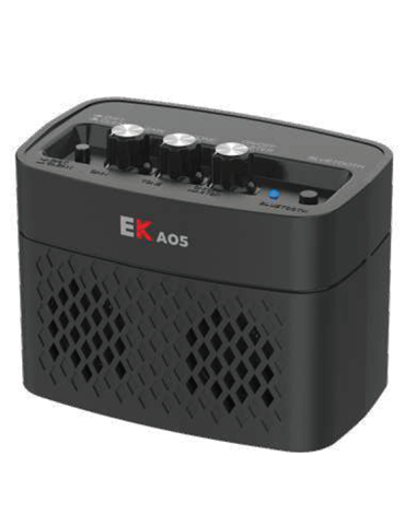 AMPLIFICADOR EK DE GUITARRA EKA05 PORTÁTIL 5W