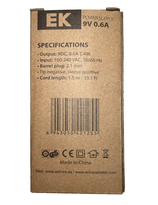 ALIMENTADOR DE CORRIENTE DE POLARIDAD INVERSA DC9V2A