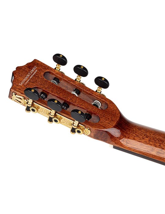 Guit. 8/7 Salvador Cortez cedro macizo/sapeli bri.