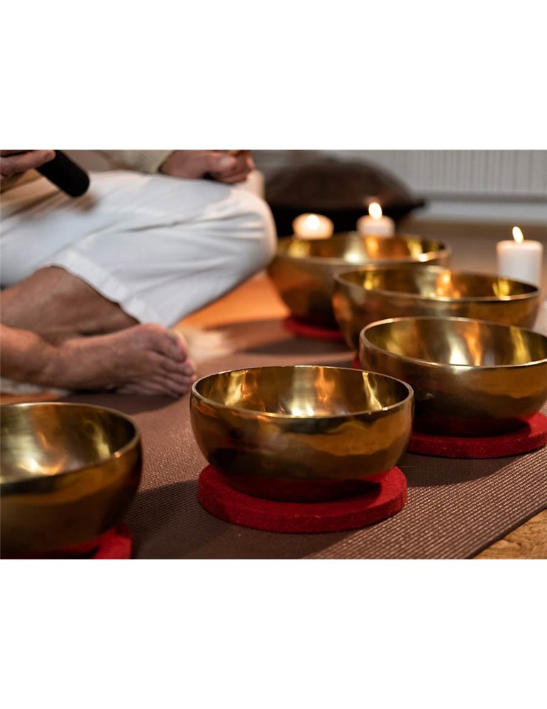 brass singing bowl 12cm, with mallet - felt ring -