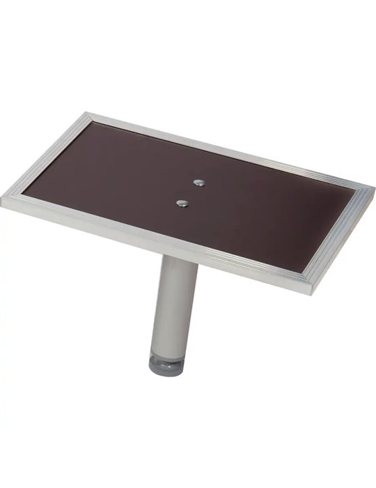 Soporte para ordenador extraible.