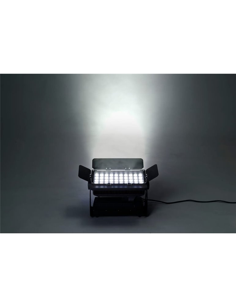 Foco WASH LED de exterior 40 x 15W IP65