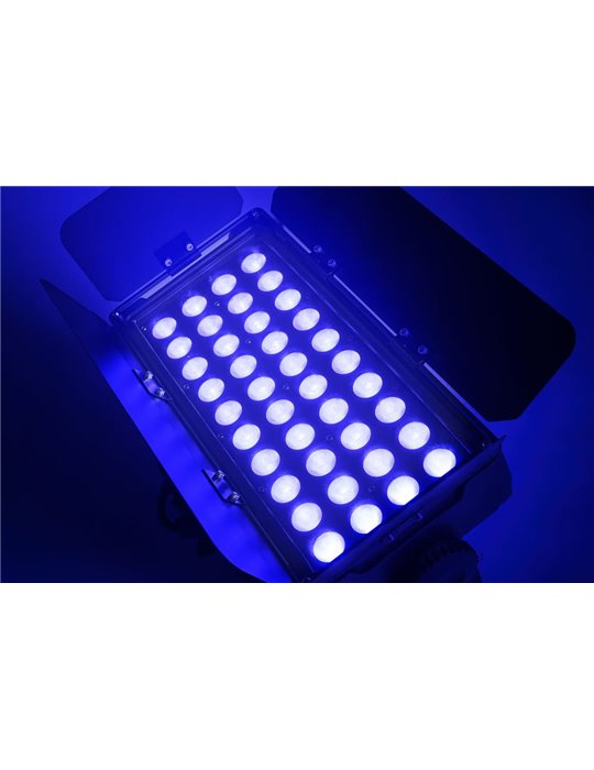 Proyector wash LED de exterior 40 x 15W IP65