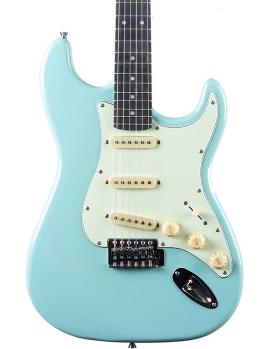 Guitarra eléctrica Eko Starter ST300 tipo Strat - Azul Daphne