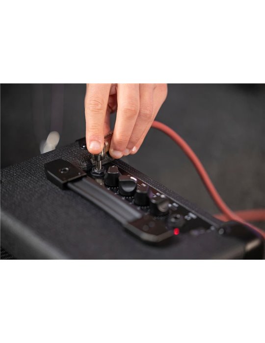 AMPLIFICADOR GUITARRA EKO COMBO BS10 BLACK STEALTH 1 x 5" - 10W 
