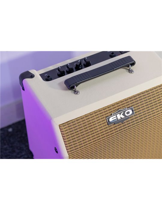 AMPLIFICADOR ACÚSTICA EKO COMBO AC15 1 X 6,5" - 15W