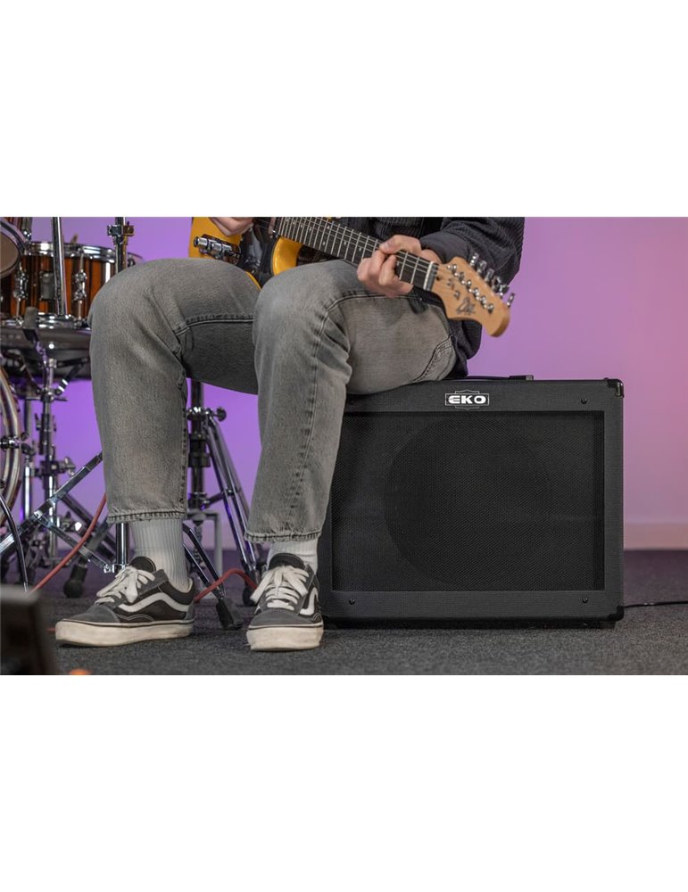AMPLIFICADOR GUITARRA EKO COMBO BS50 BLACK STEALTH REVERB 1 x 12" - 50W 