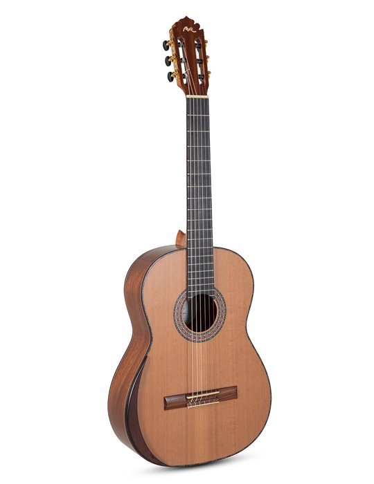 Serie MAGISTRAL macizo Cedar