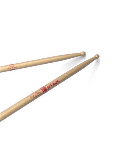 Baqueta de nogal americano con punta de madera 717 de ProMark, diseñada por Rick Latham.